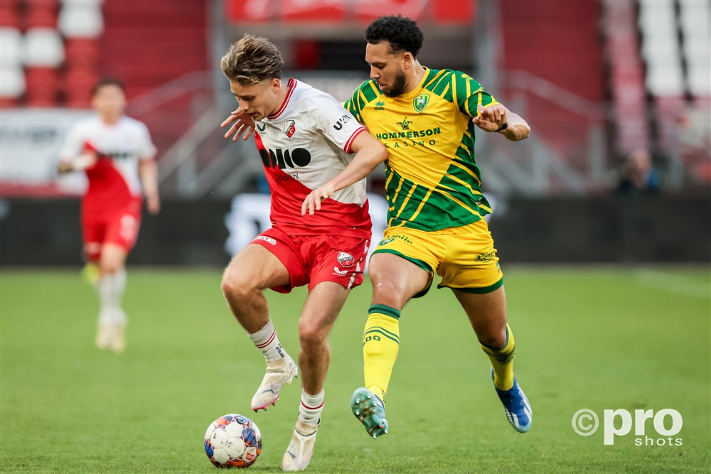 Jong FC Utrecht laat ADO Den Haag ontsnappen
