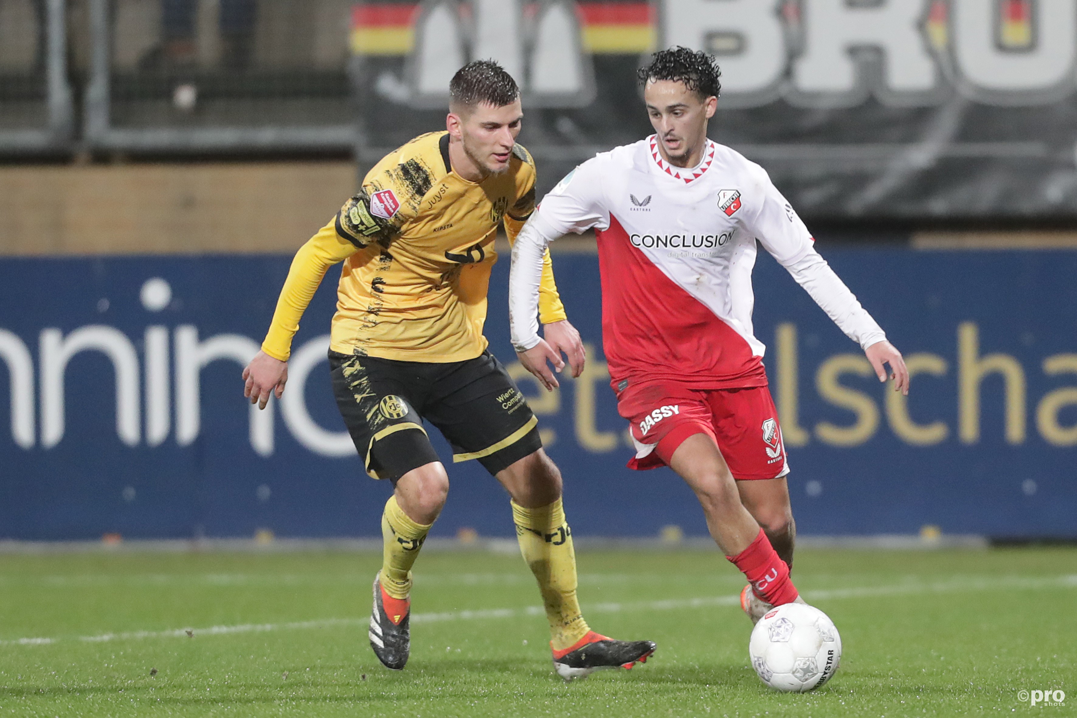 Jong FC Utrecht speelt inhaalwedstrijd in Stadion De Vliert