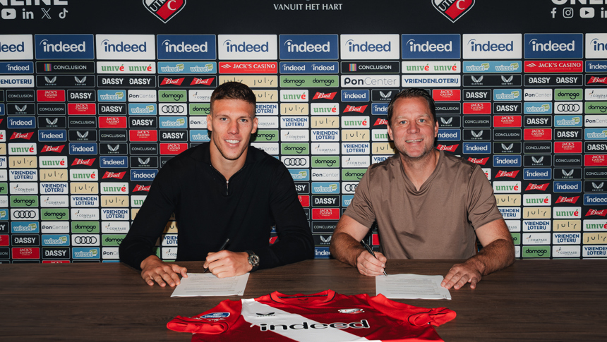 Kroaat Jakov Medić tekent in Utrecht