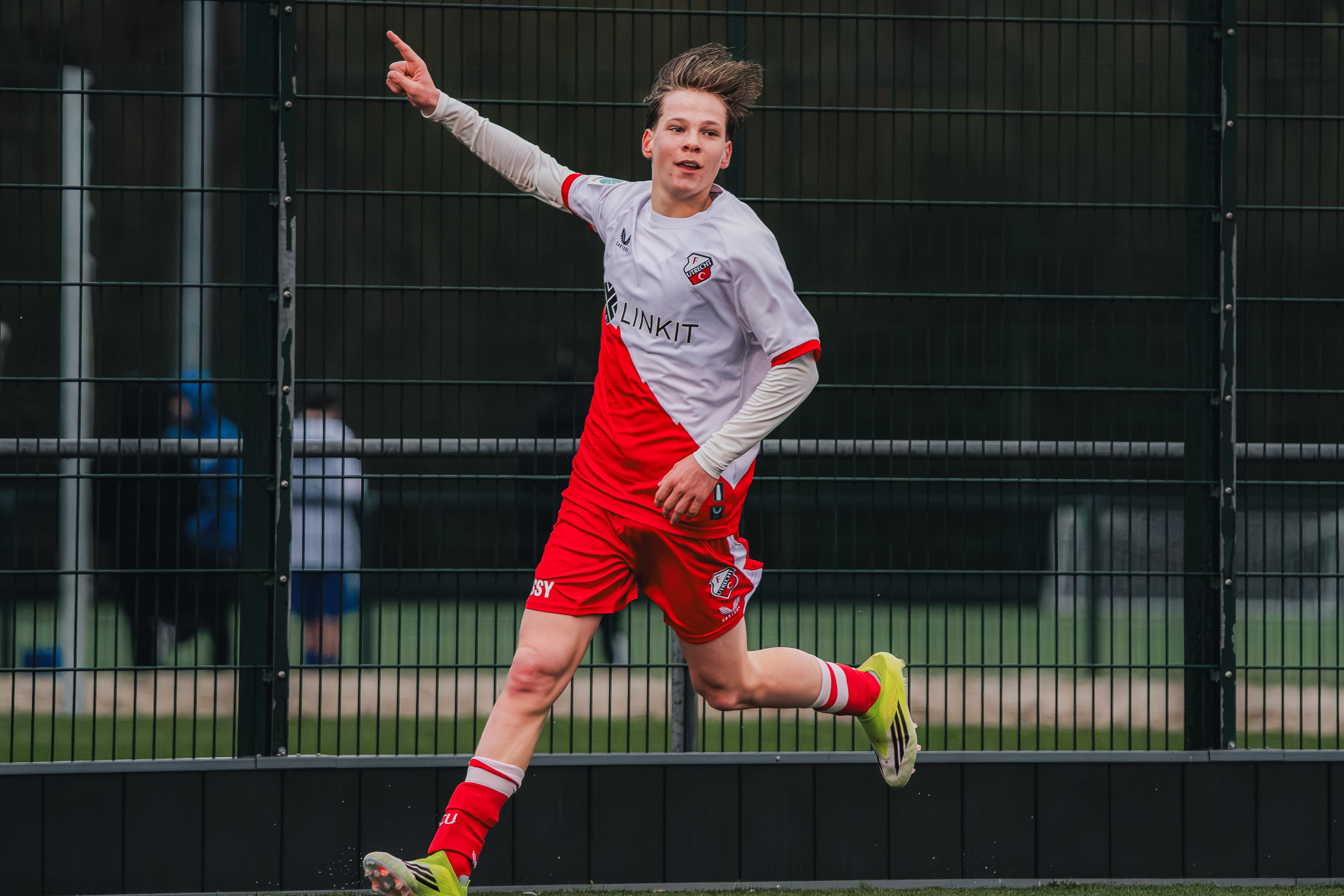 Wedstrijd van de week: FC Utrecht O19 trekt duel met PEC Zwolle O19 over de streep