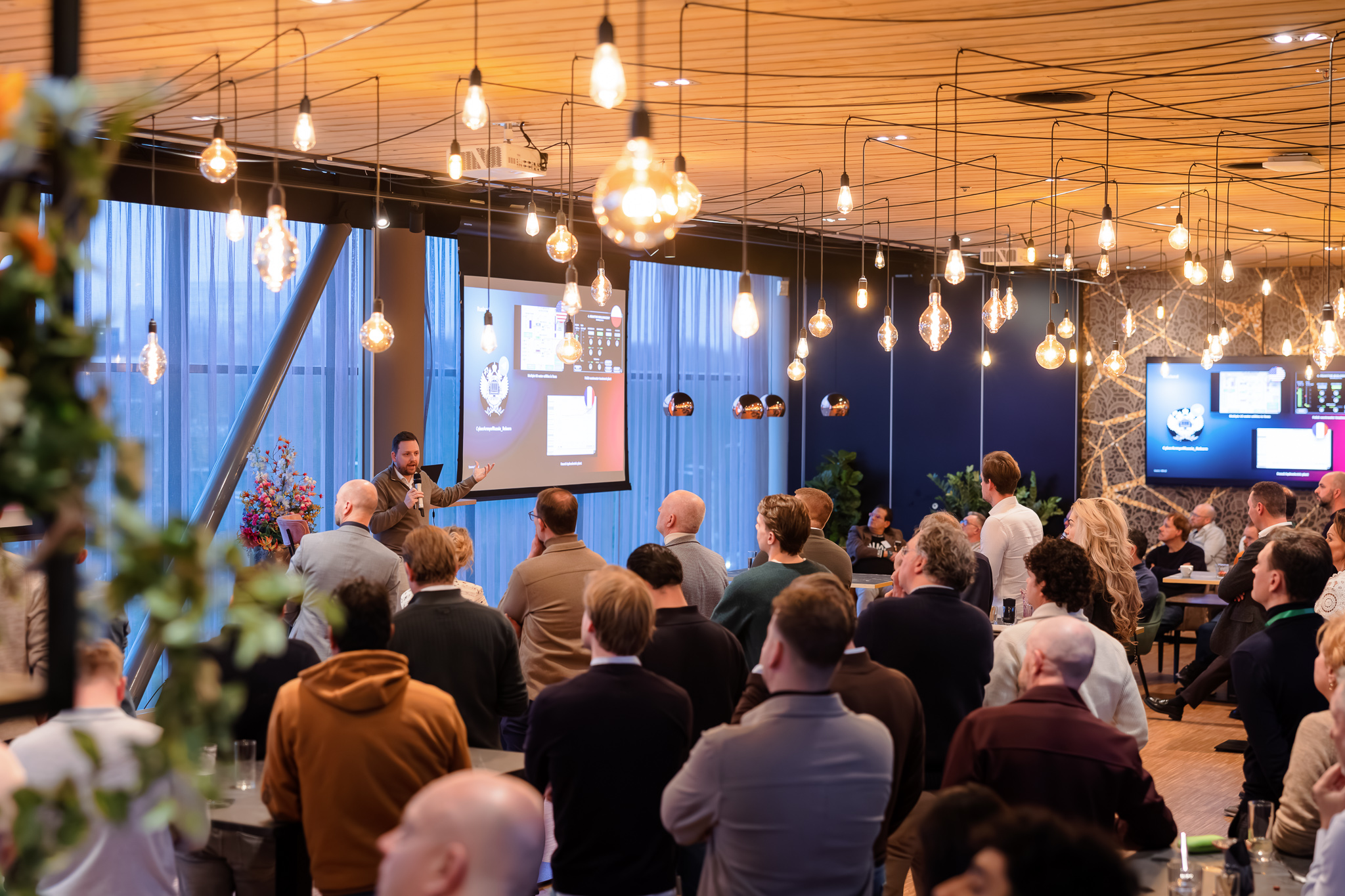 260212 170355 FCUB UNIVE R52 3290 2048Px