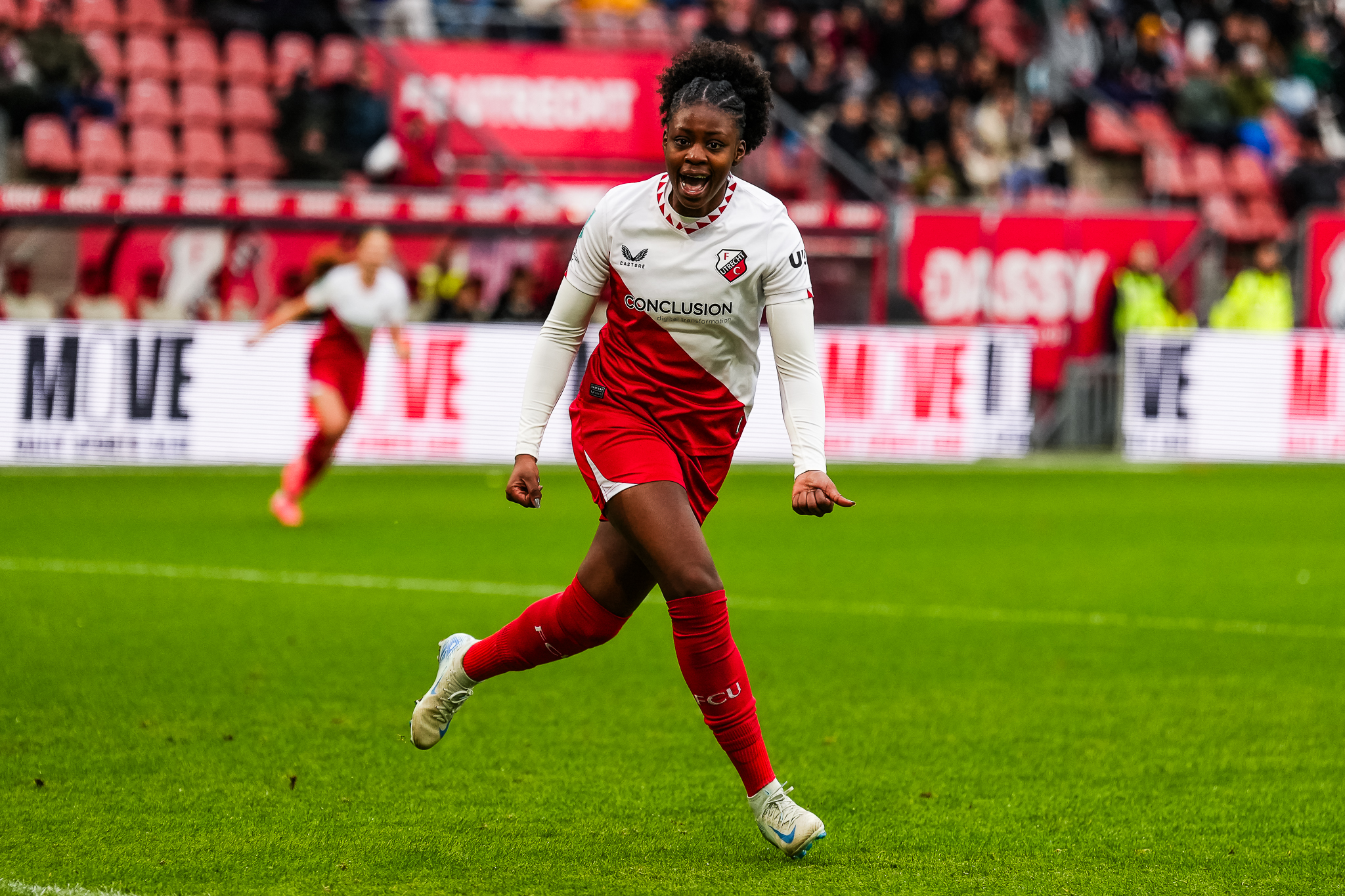 FC Utrecht Vrouwen boekt zwaarbevochten overwinning op koploper PSV Vrouwen