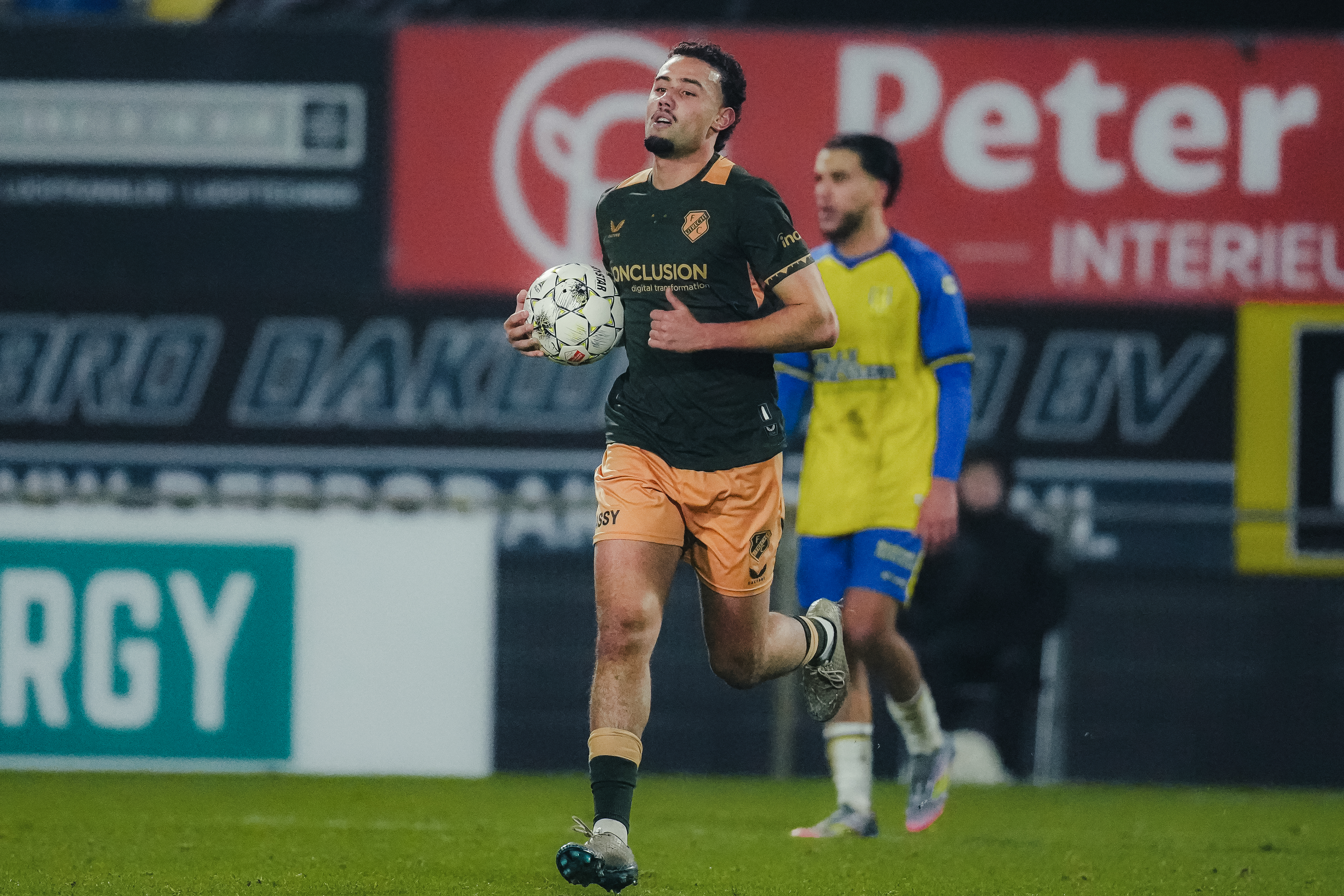 Jong FC Utrecht neemt punt mee uit Waalwijk