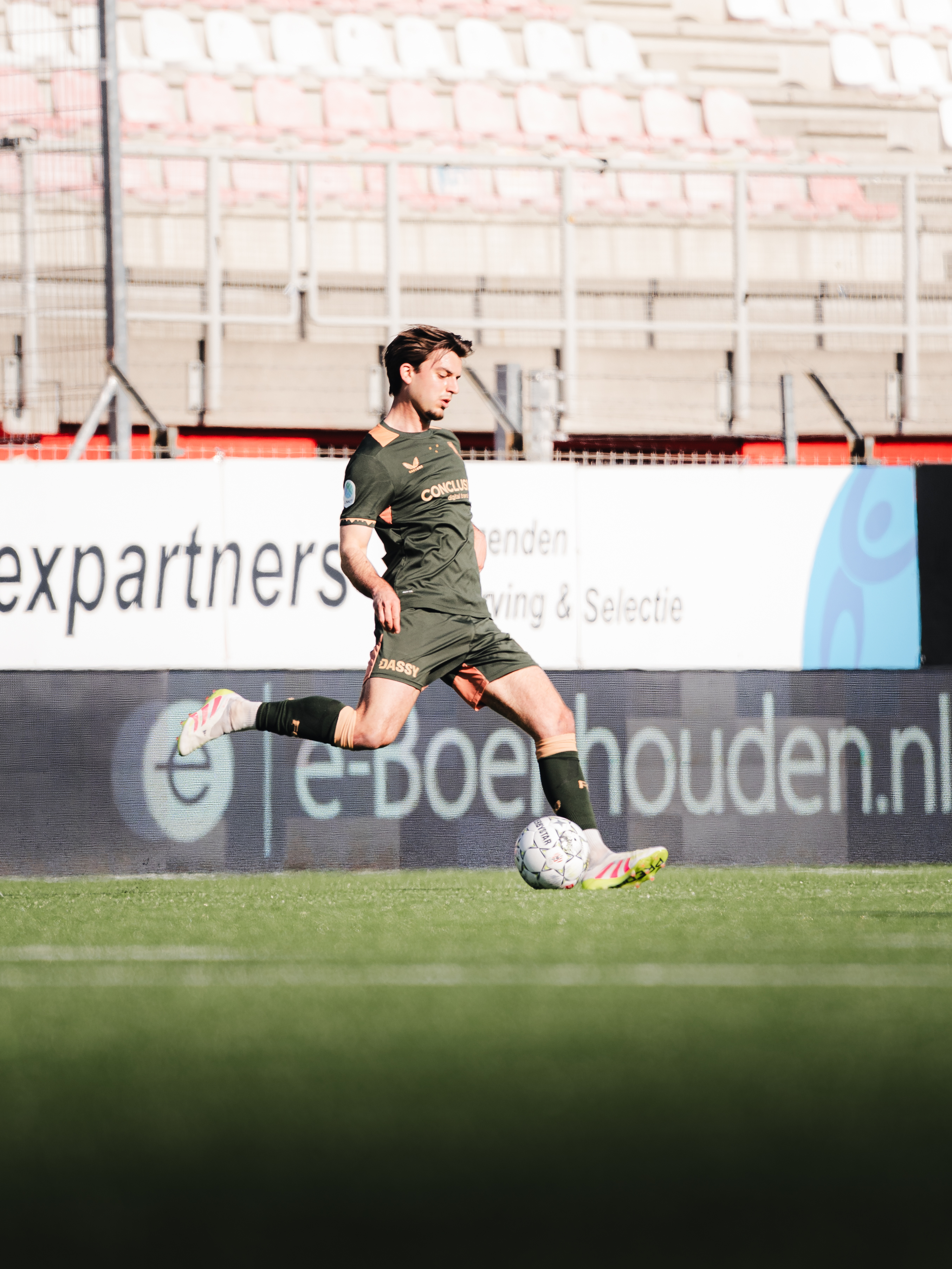 Jong FC Utrecht sluit seizoen af op bezoek bij Jong Ajax