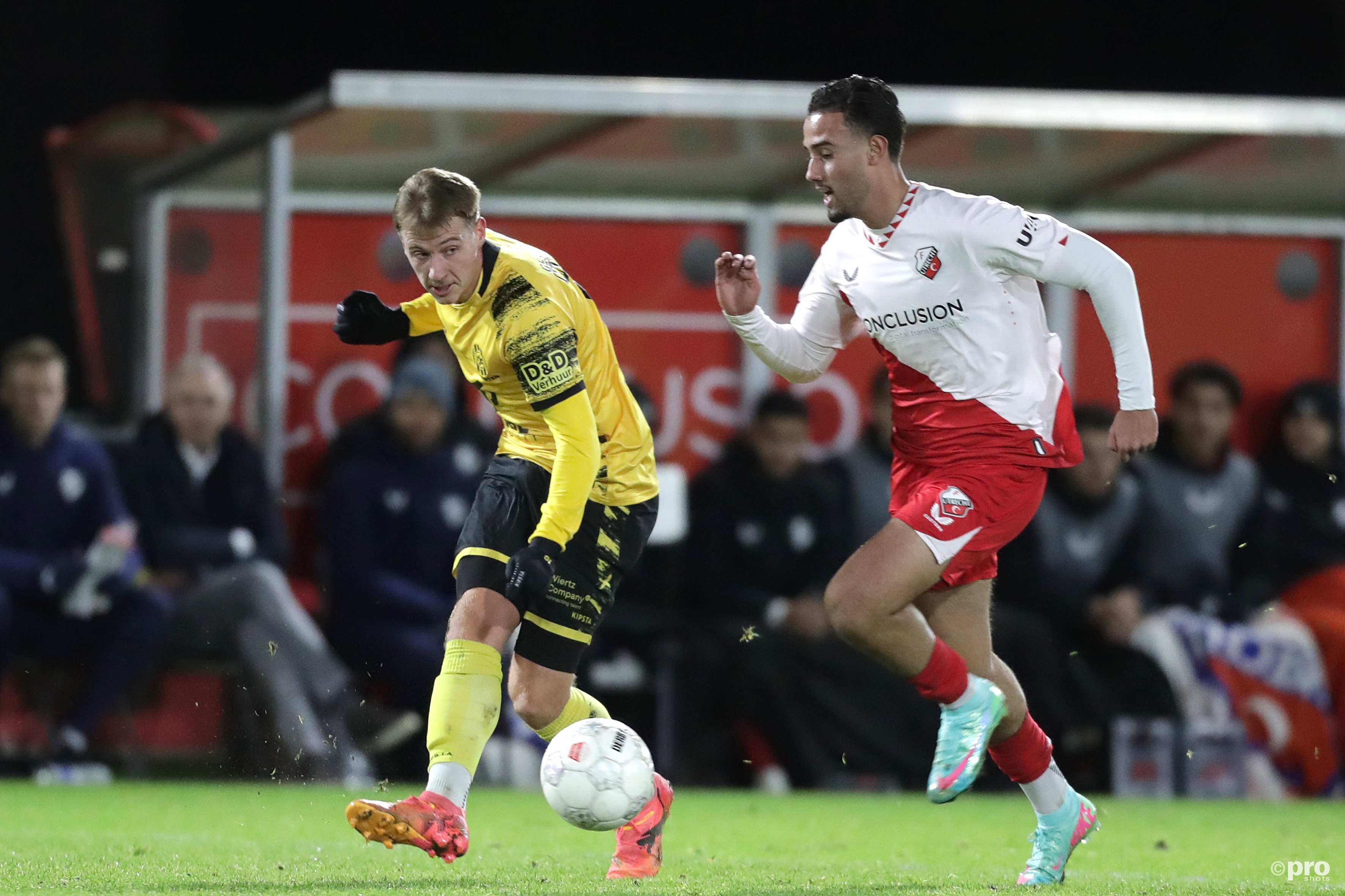 Jong FC Utrecht ondanks sterke eerste helft onderuit