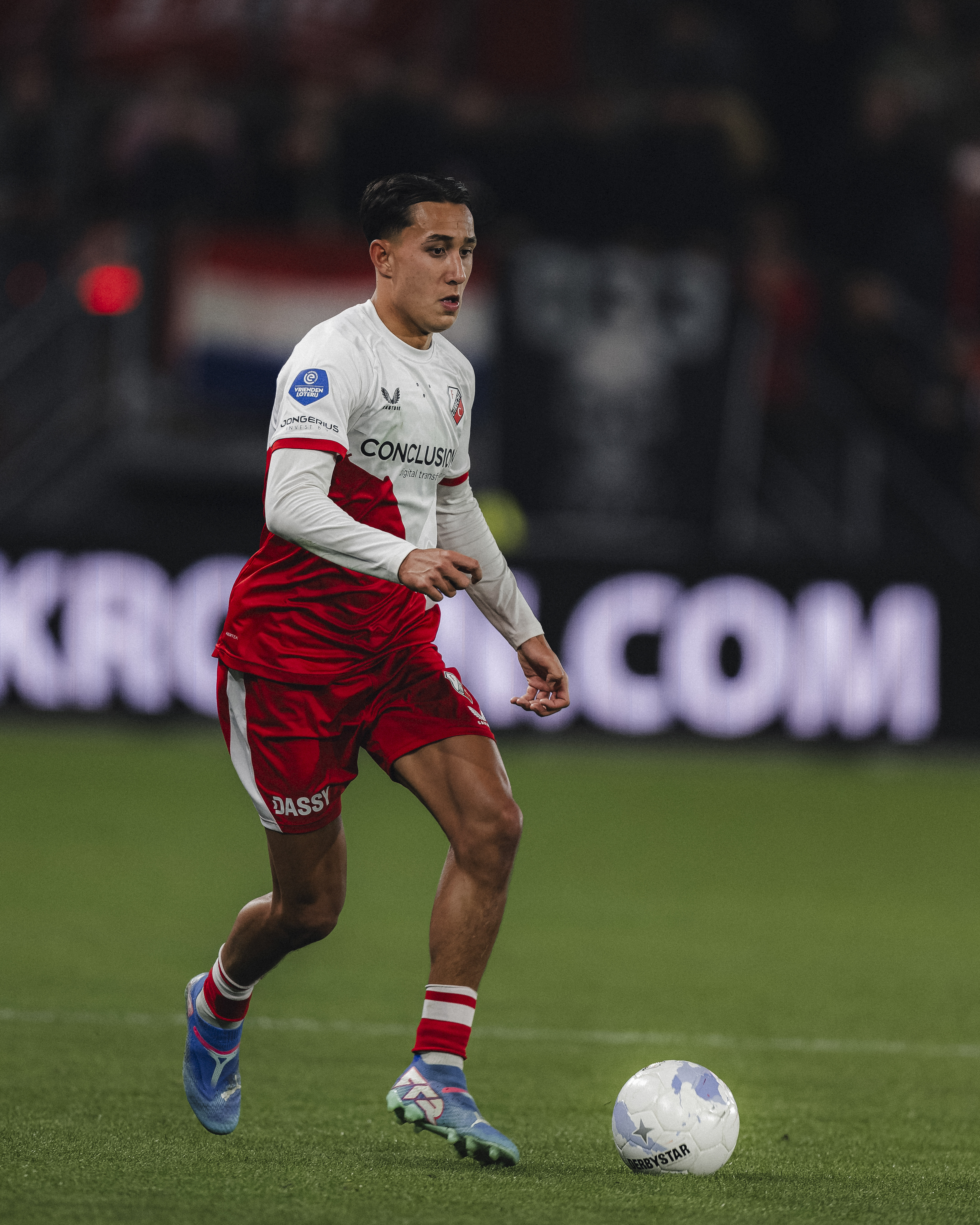 Miliano Jonathans op huurbasis naar Excelsior