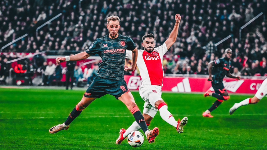 Topper in Johan Cruijff ArenA eindigt onbeslist