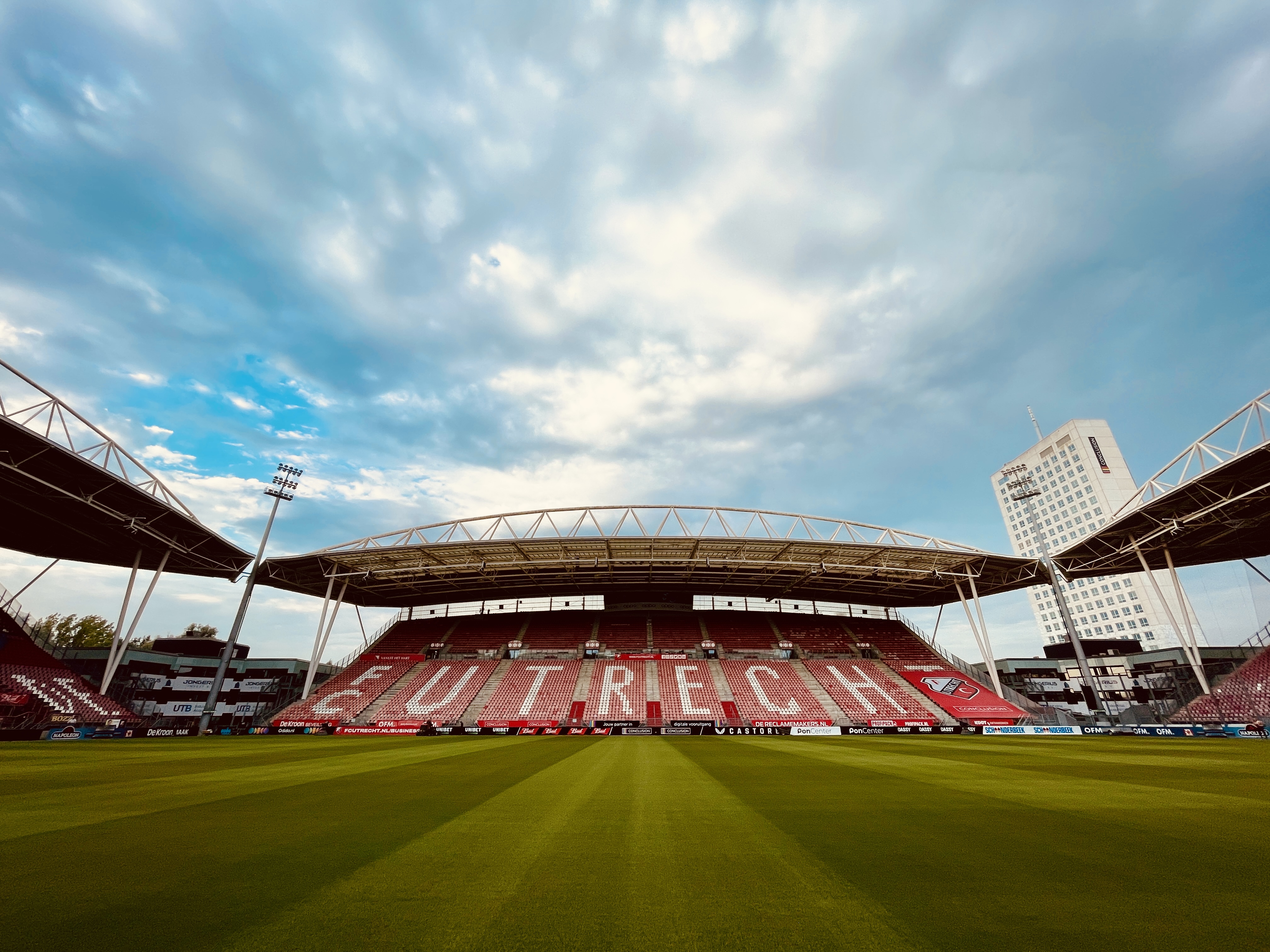 Pre Utrtwe Stadion01