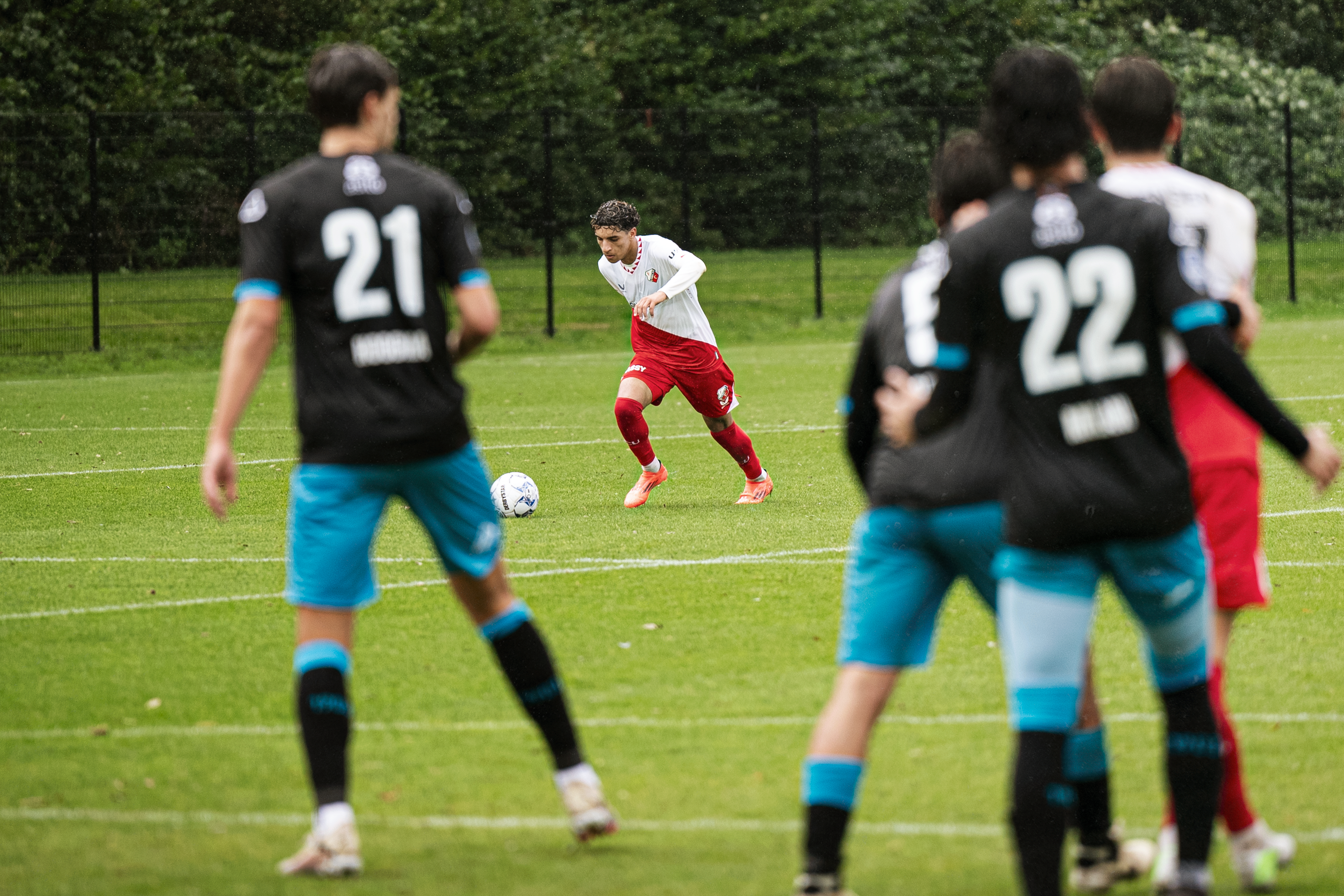 FC Utrecht nipt onderuit in oefenwedstrijd tegen Heracles Almelo