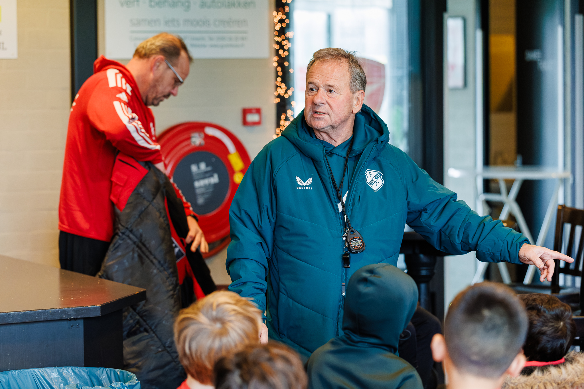 009 251222 130445 Fcuexit4kids 20251222 13 04 45 2 2048Px