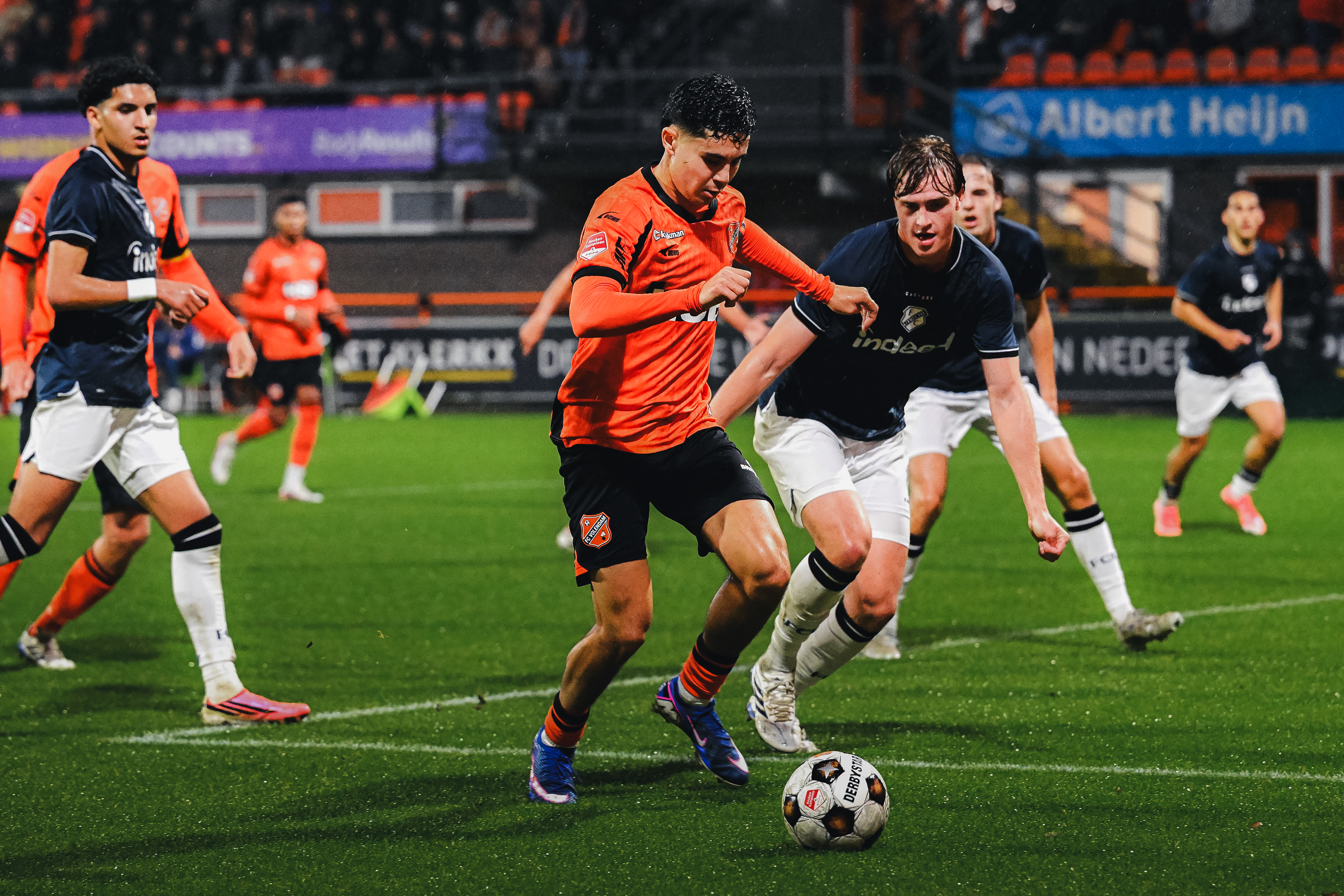 Jong FC Utrecht verliest doelpuntrijk duel in Volendam