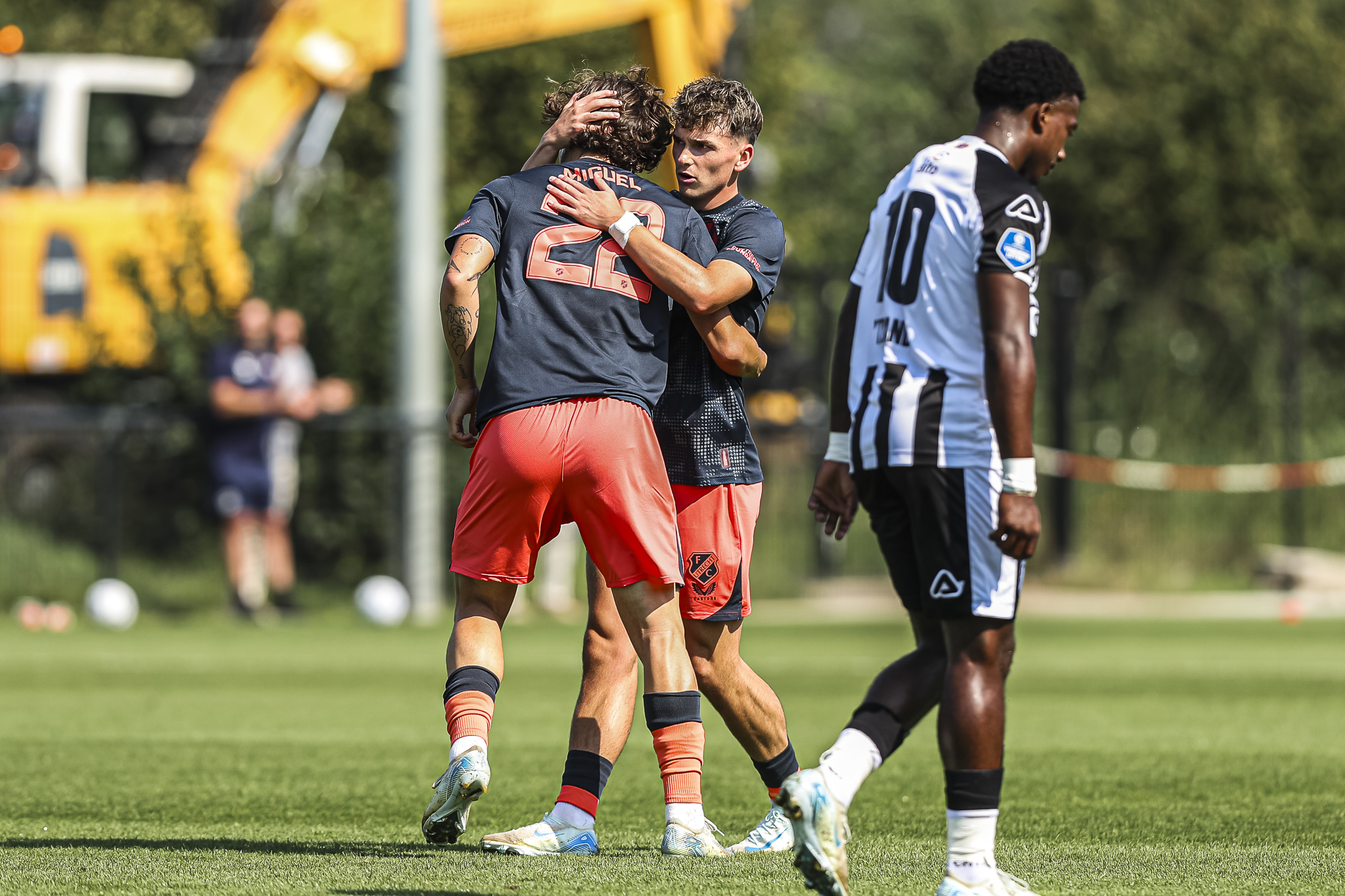 FC Utrecht verslaat Heracles Almelo in oefenwedstrijd