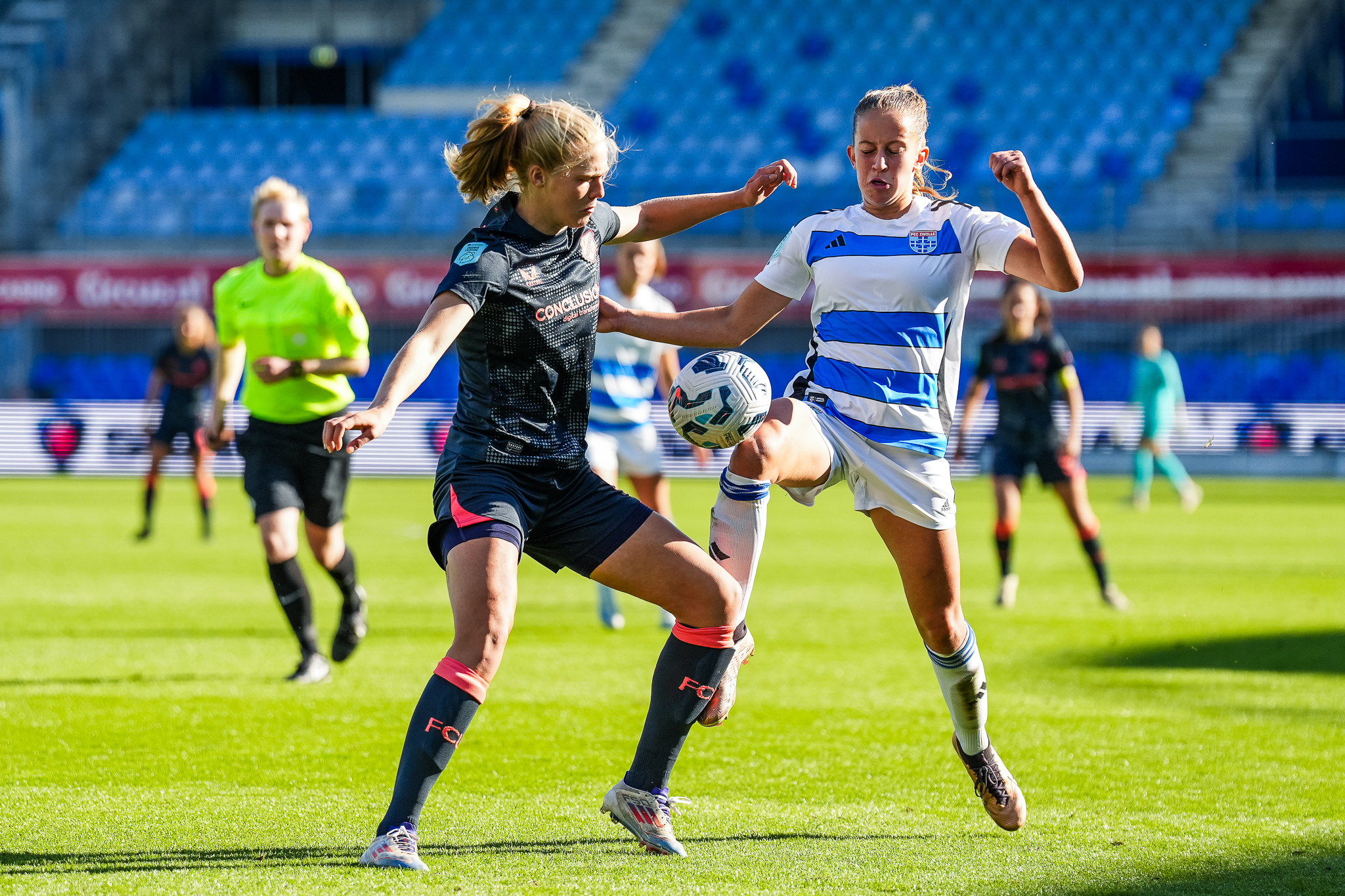 FC Utrecht Vrouwen op bezoek bij Feyenoord Vrouwen