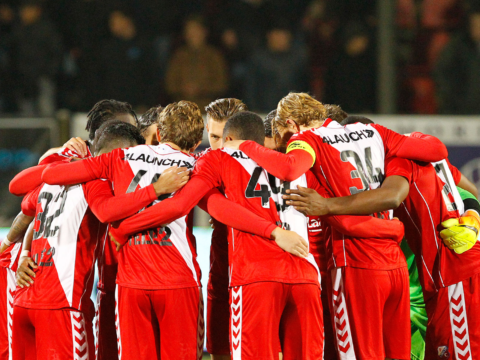 Jong FC Utrecht in actie aan de Aalsterweg