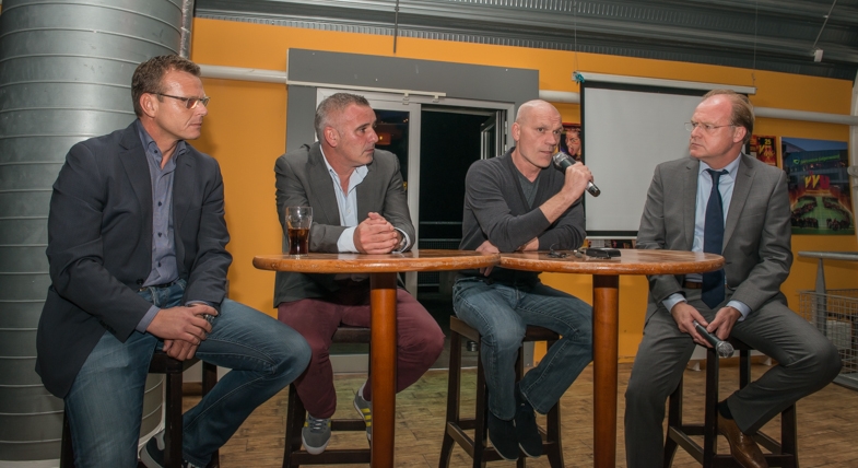 Geslaagde supportersavond in De Heksenketel